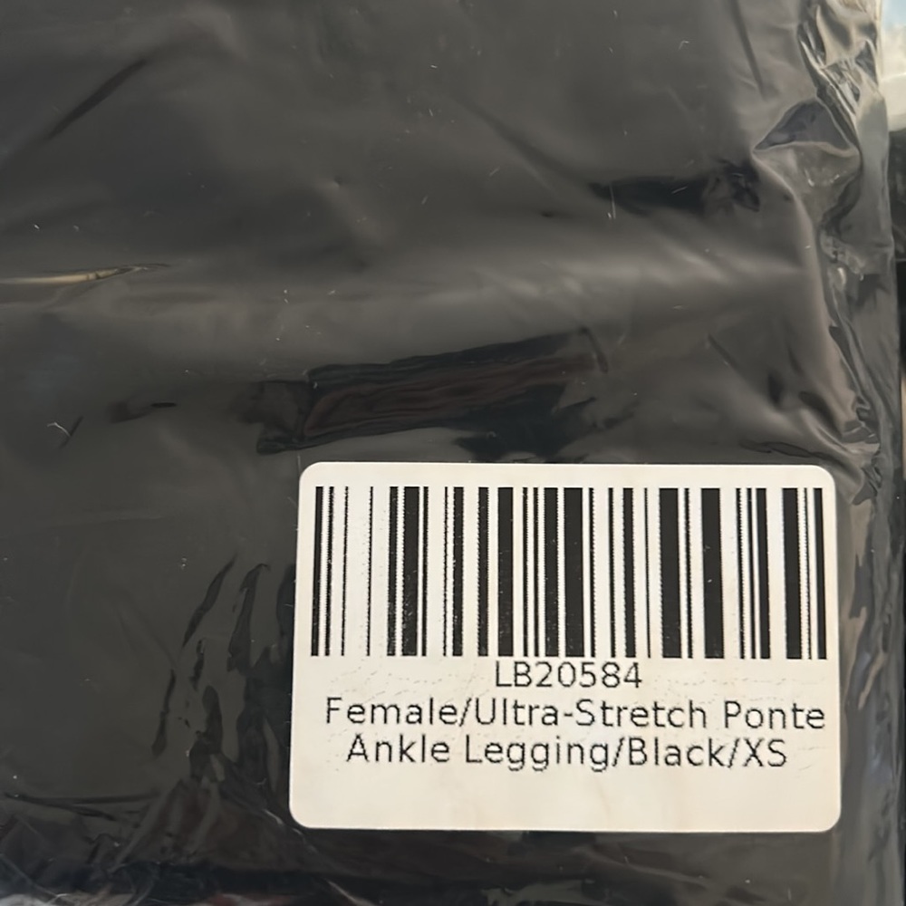Ultra-Stretch Ponte Ankle Legging - Picture 9 of 9